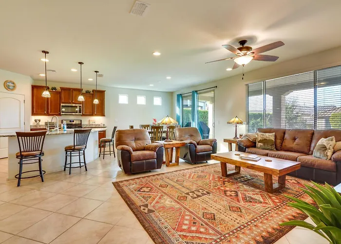 Holiday home Outdoor Oasis & Amenity Access: Retreat *