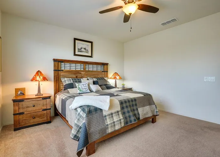 Outdoor Oasis & Amenity Access: Retreat * Buckeye
